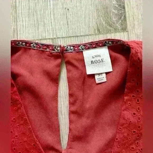 KNOX ROSE - Burnt Red Eyelet Sleeveless Sundress. XS - Picture 2 of 9